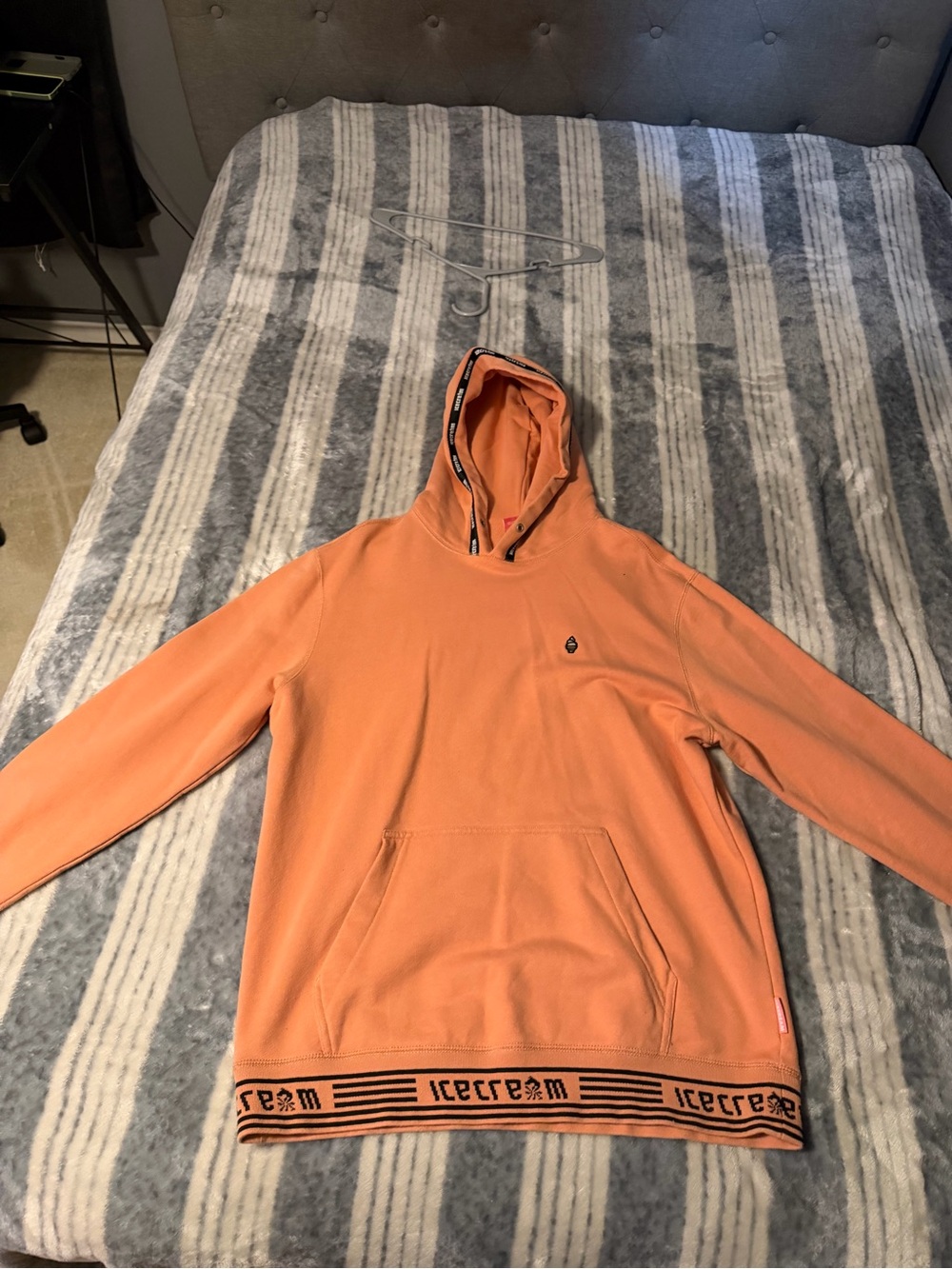 Icecream Men's Peach-Orange Logo Hem Hooded Sweatshirt
